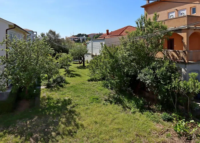 Apartament With Parking Space Palit, Rab - 24073 *